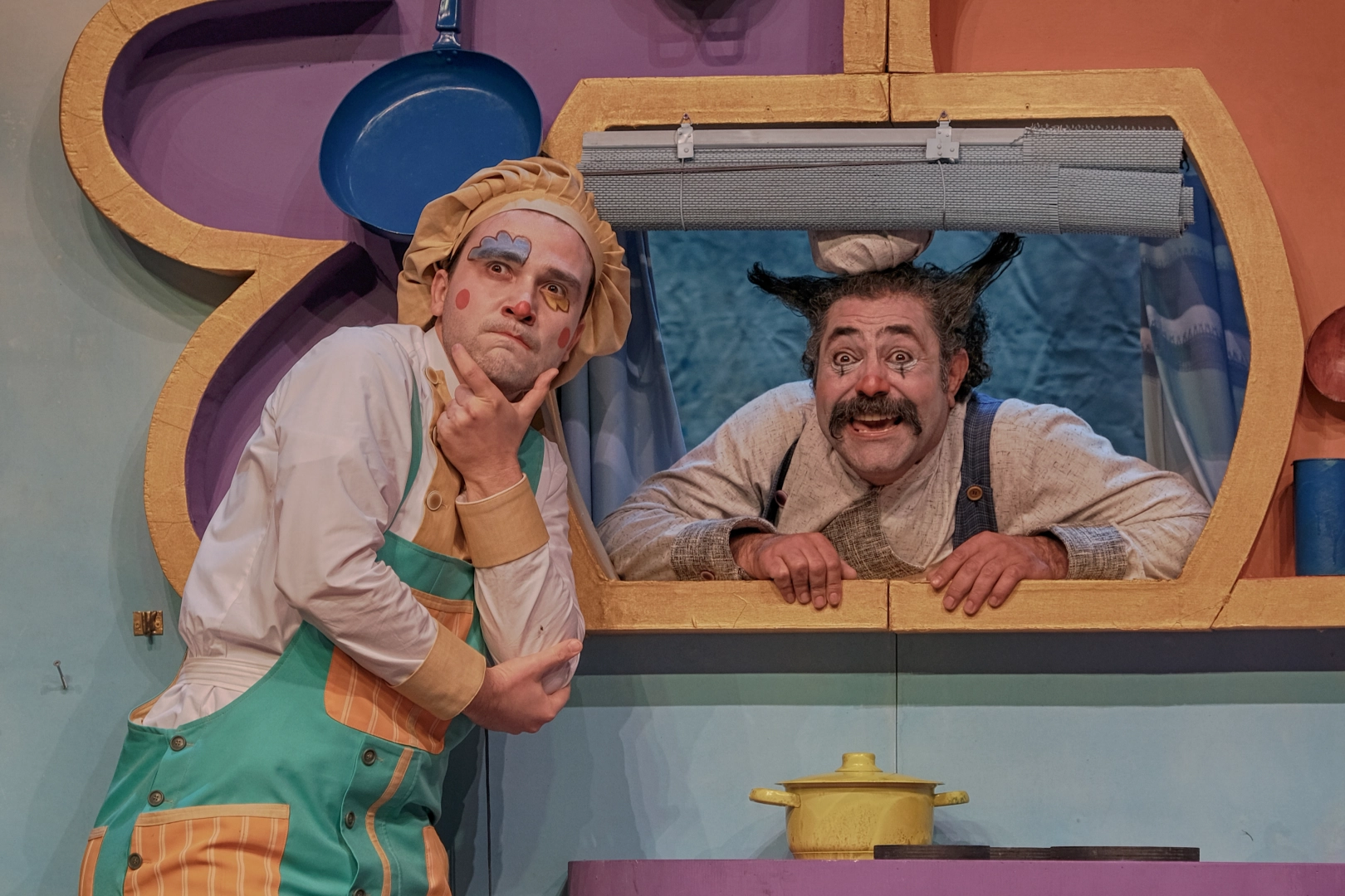 Bursa Devlet Tiyatrosu ilçe turnelerine devam ediyor!