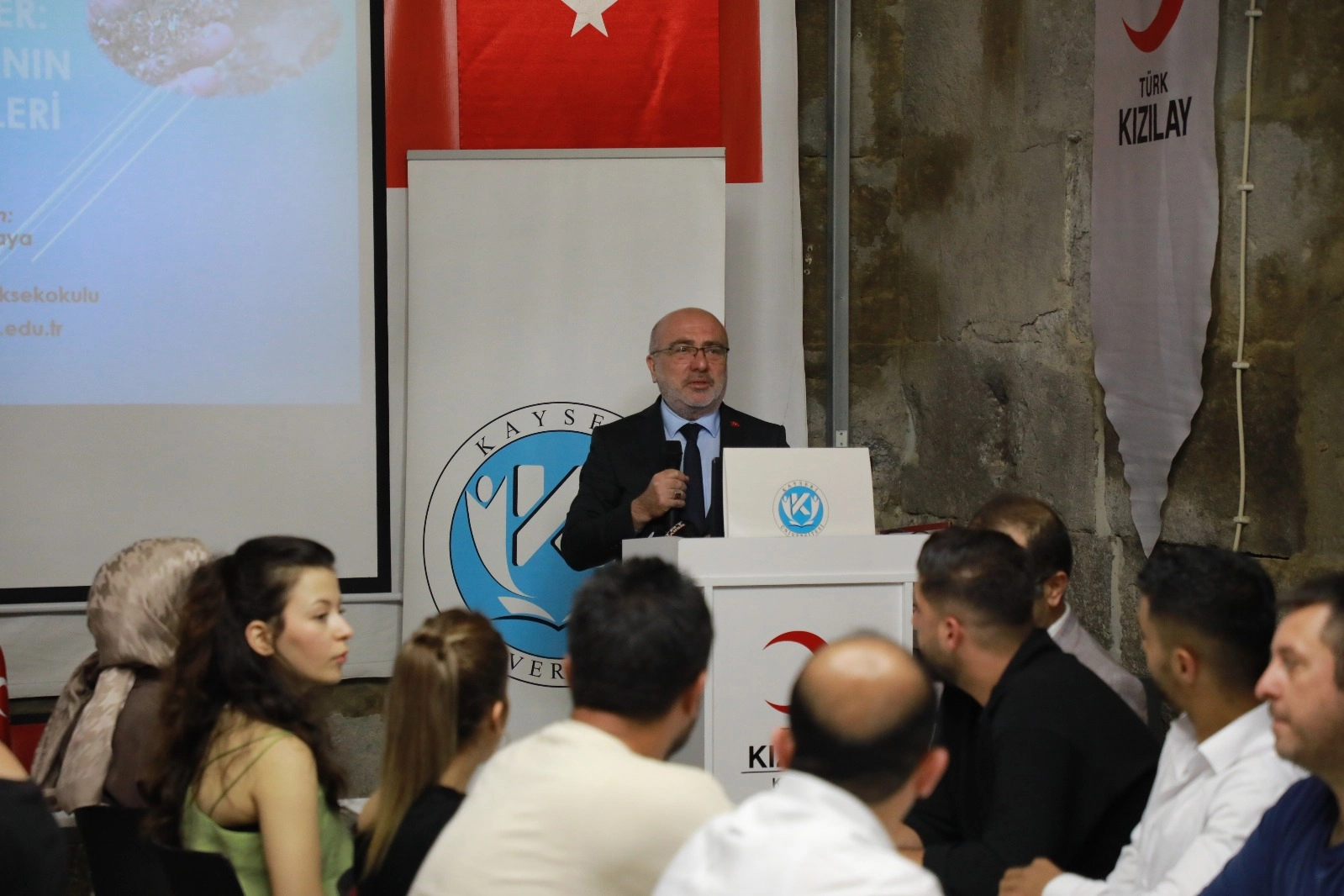 KAYÜ’den “Bilim Kafe” etkinliği