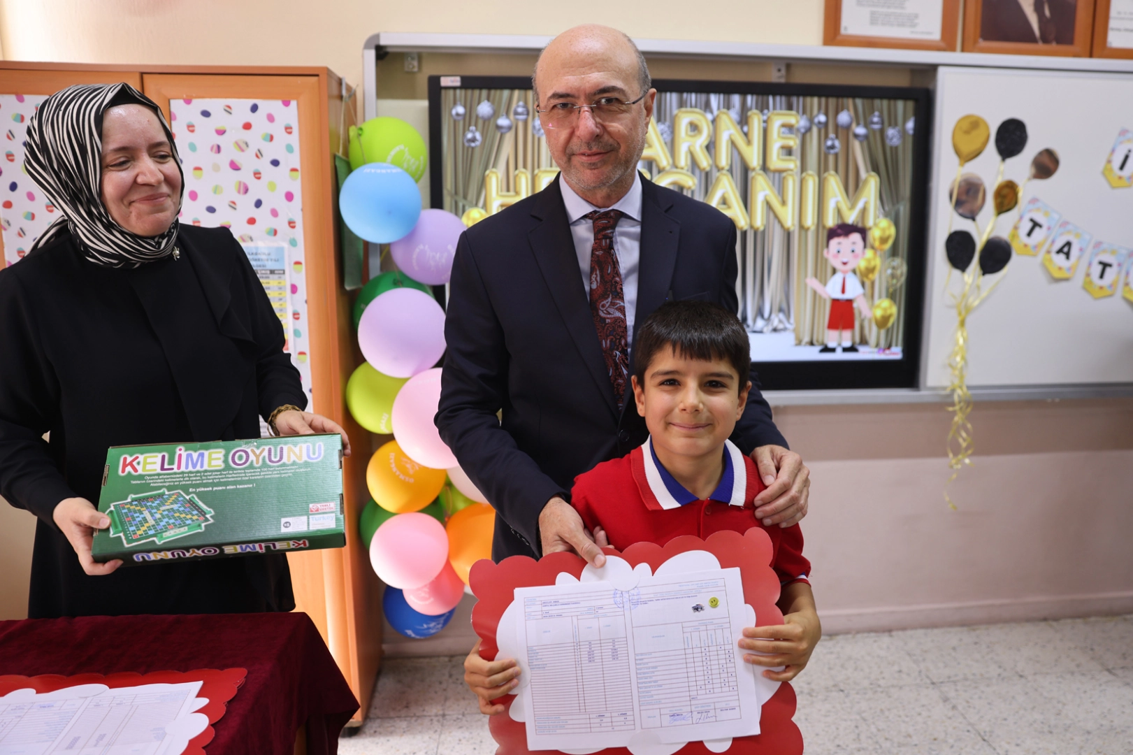 Konya Selçuklu’da öğrencilerin karne heyecanı