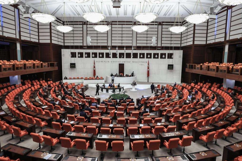 TBMM çalışma süresi uzatıldı… Meclis tatile girmiyor!