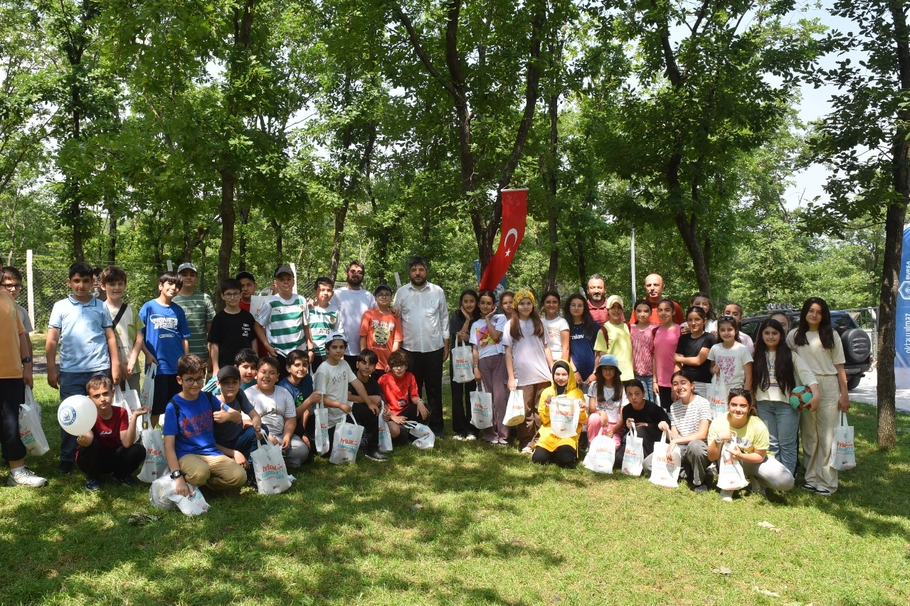 Bursa Yıldırım’da çocuklar önce okudu sonra eğlendi