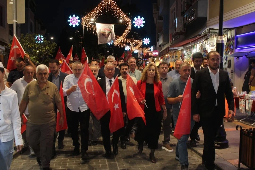 İstanbul Şile ‘Milli Birlik’ kortejinde buluştu