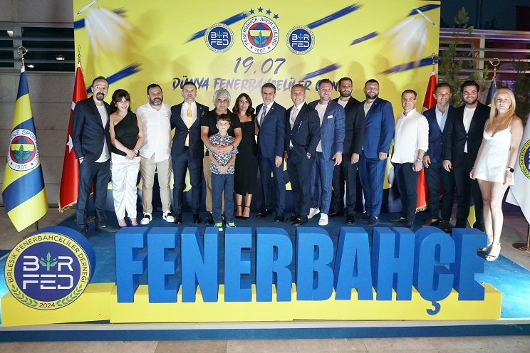 Birleşik Fenerbahçeliler’den Ankara’da muhteşem kutlama