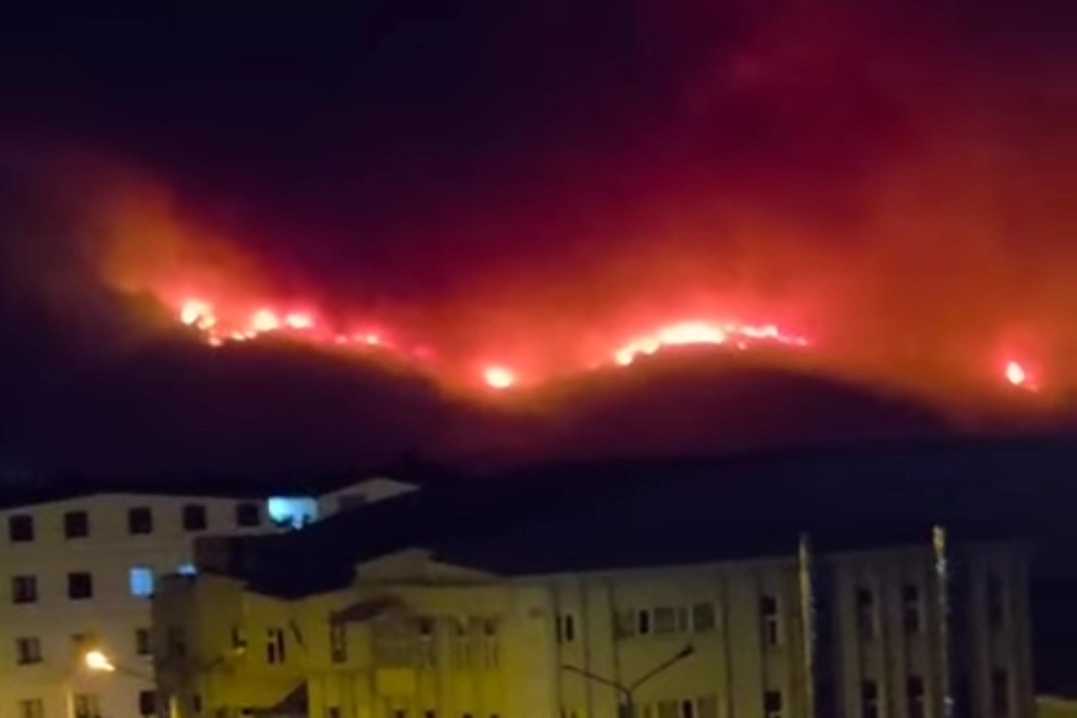 Bursa’da alevler büyüyor! Karahıdır tahliye ediliyor
