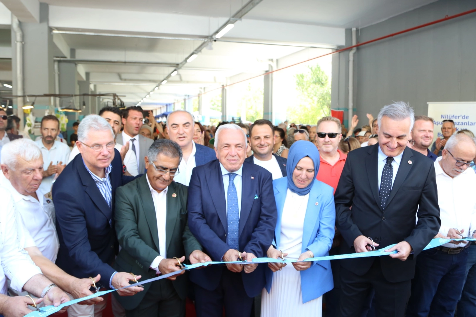 Bursa Nilüfer’de Kültür Mahallesi yeni pazar alanına kavuştu