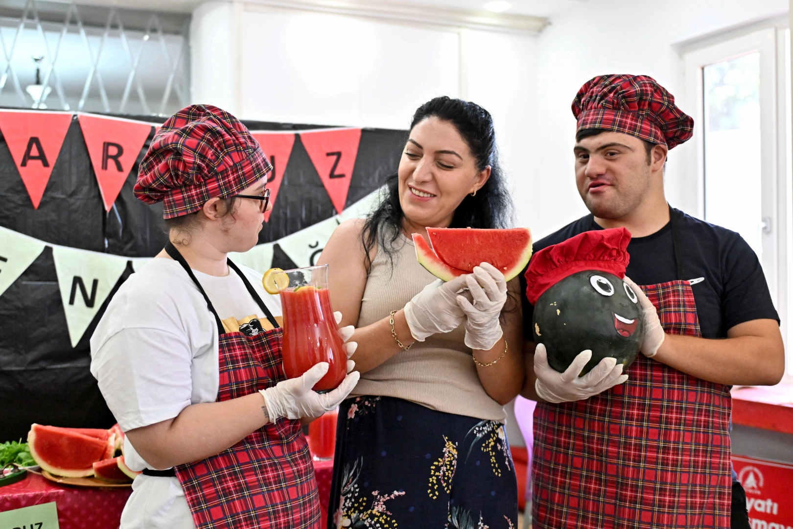 Engelsiz mutfakta “Karpuz Şenliği”