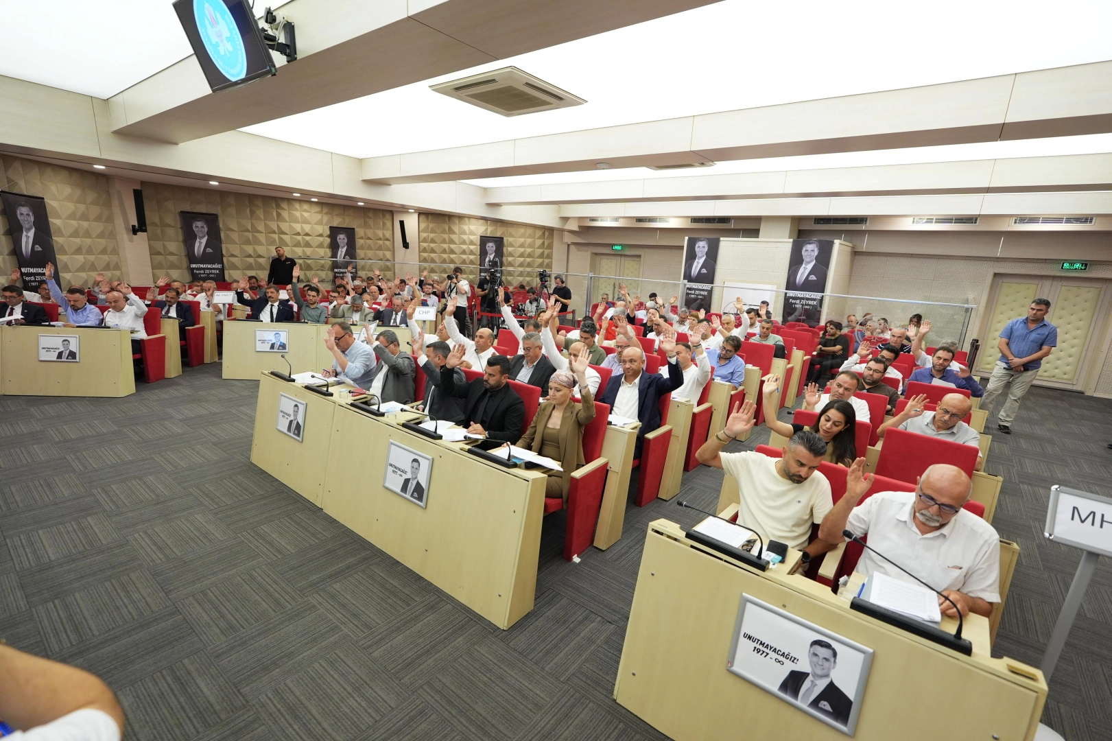 Manisa’da şehitler anıldı, Zeyrek’in ismi parkta yaşayacak