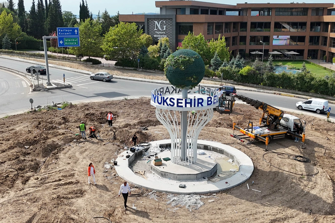 Sakarya Sapanca’nın yeni vitrininde ‘yeşil dünya’ detayı