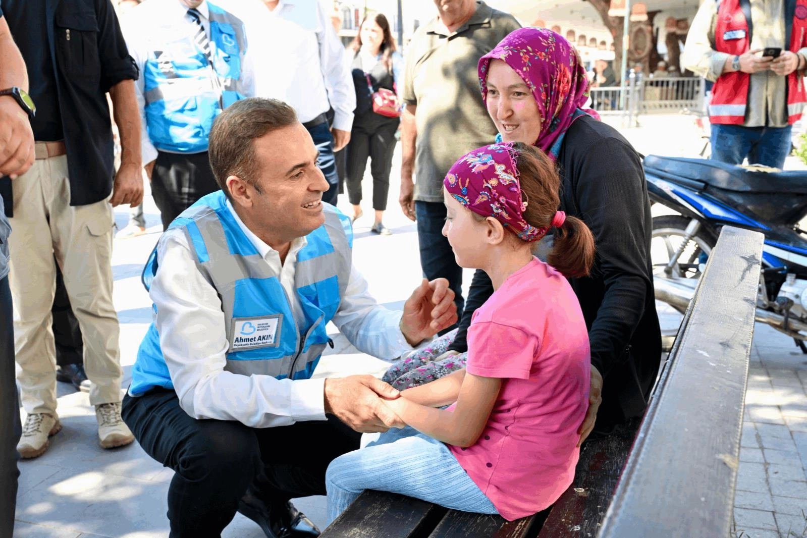 Balıkesir’de depremzedelere ‘büyük’ destek