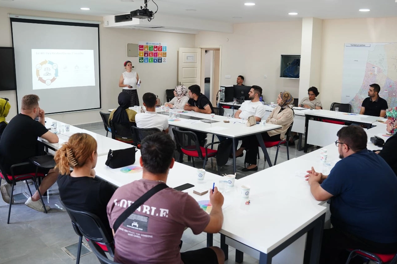 Bursa’da yuva kuran gençlere ‘Yıldırım’ destek