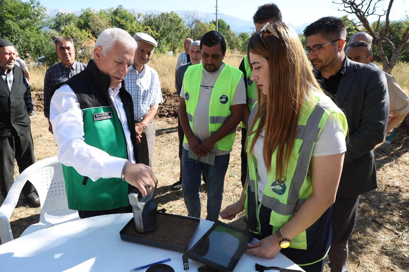 Bursalı çiftçiye Büyükşehir’den bilimsel destek