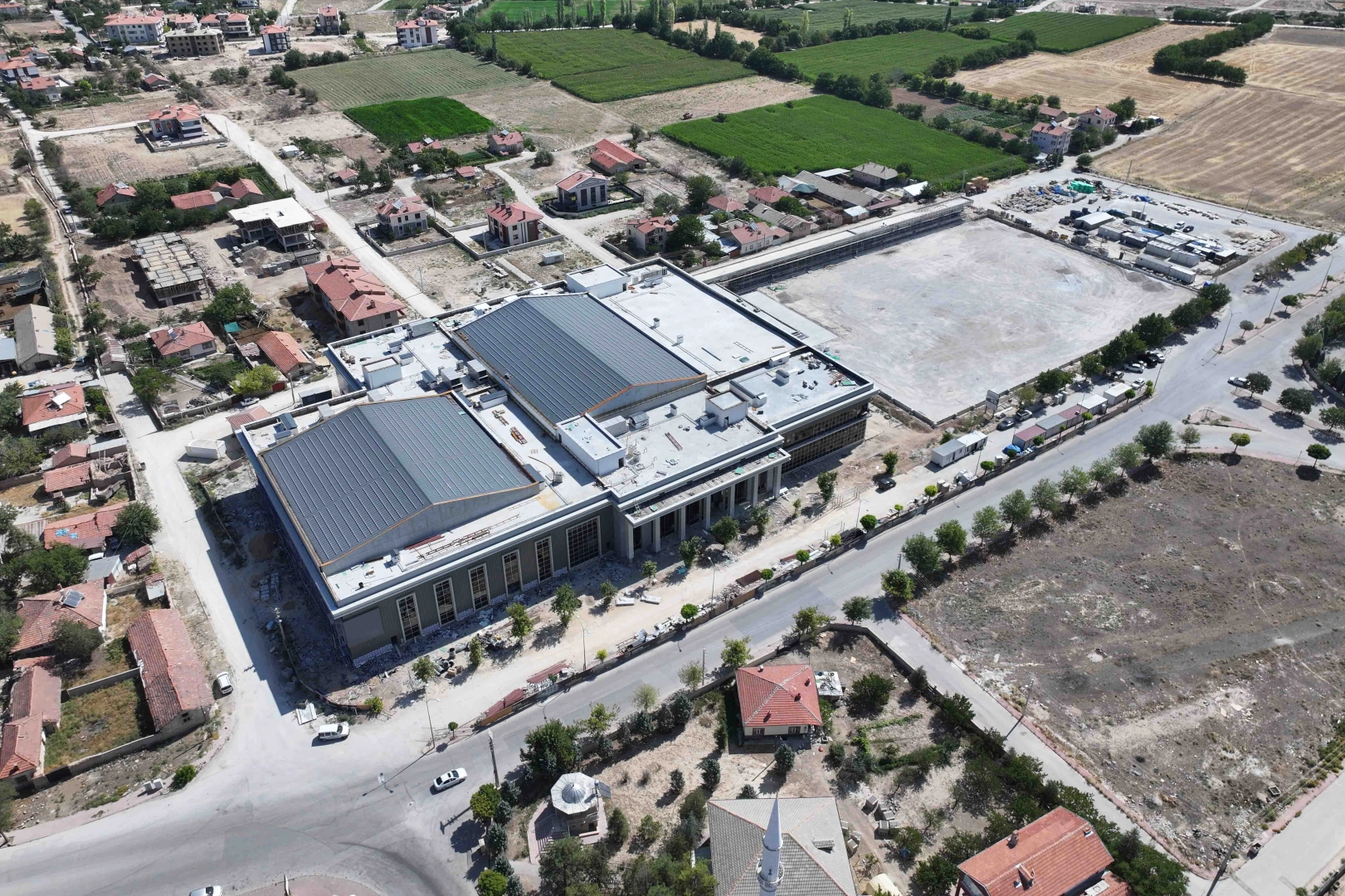 Konya Karatay’da bu tesis 16 branşta spor imkanı sunacak