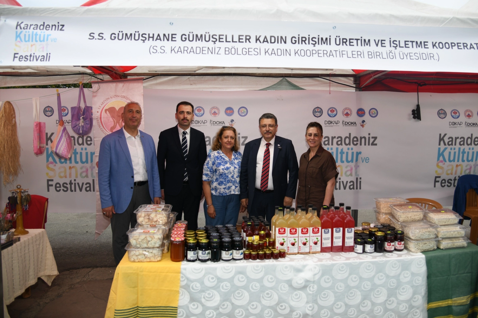 Üreten kadınlara bir destek de Trabzon’dan