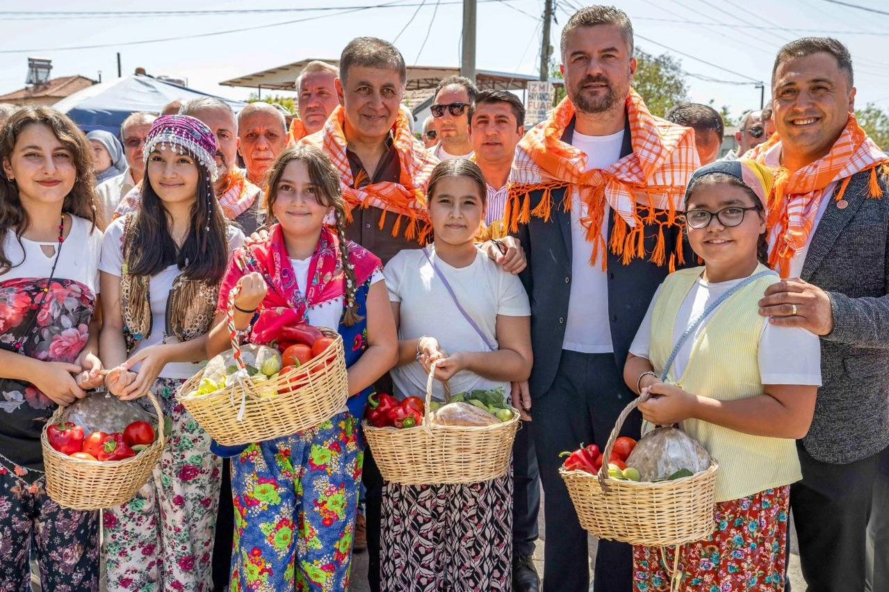 Başkan Tugay Bardacık Şenliği’ne katıldı