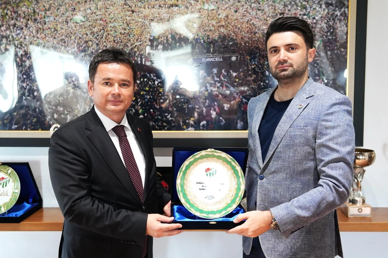 Bursa Osmangazi Belediyesi’nden Bursaspor’a ziyaret