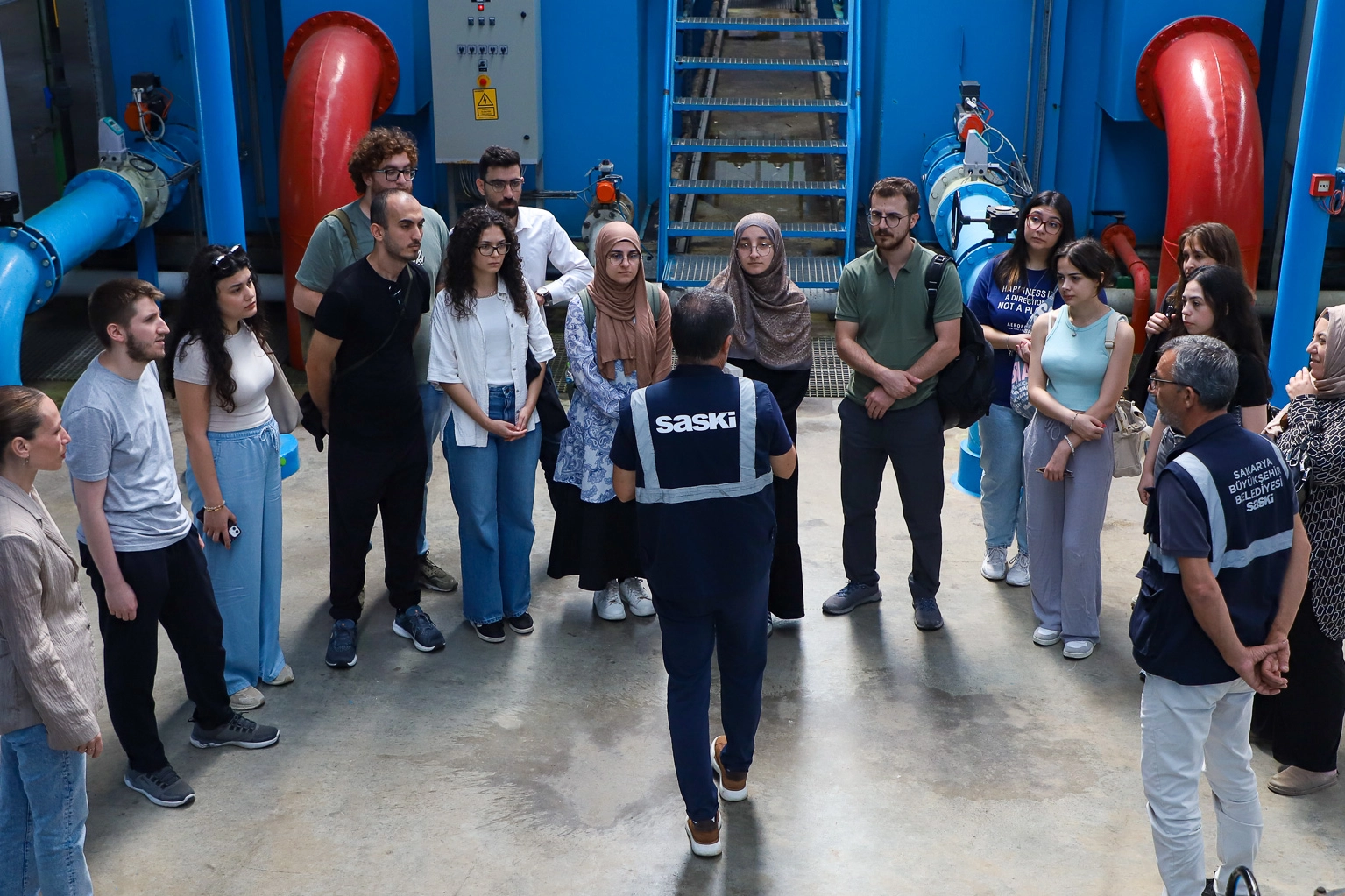 Geleceğin hekimleri SASKİ tesislerinde su ve atık su süreçlerini gözlemledi