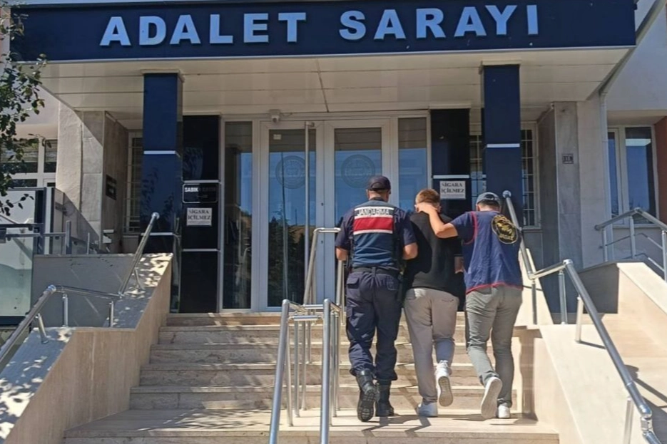 Gölpazarı’ndaki dolandırıcı Manisa’da yakalandı!