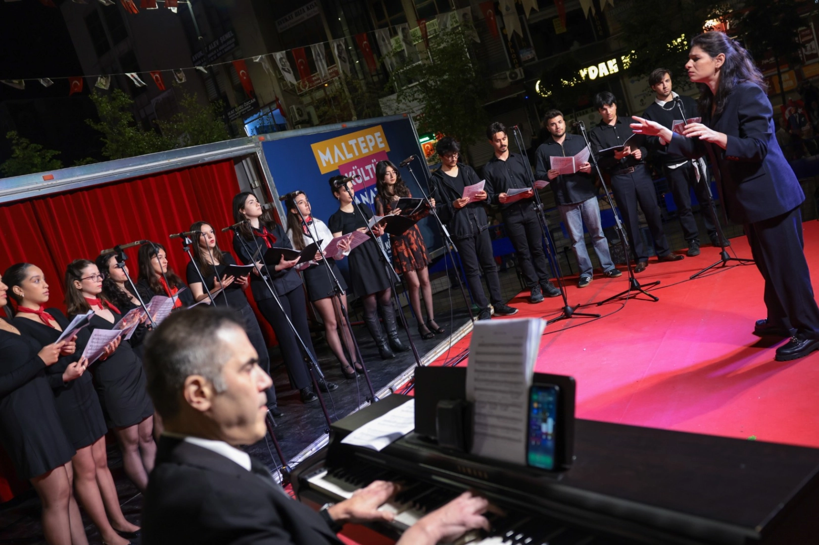 İstanbul Maltepe’de yeni dönem koro kayıtları başladı