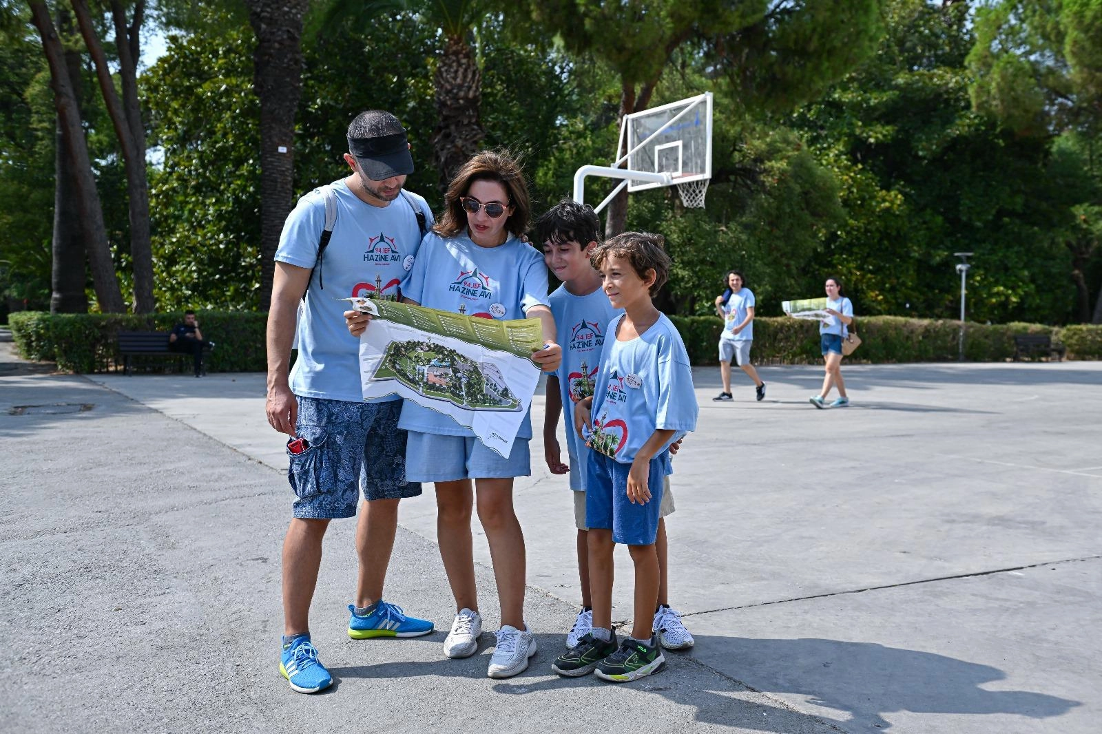 İzmir’de ‘Hazine Avı’nda ödüller sahiplerini buldu