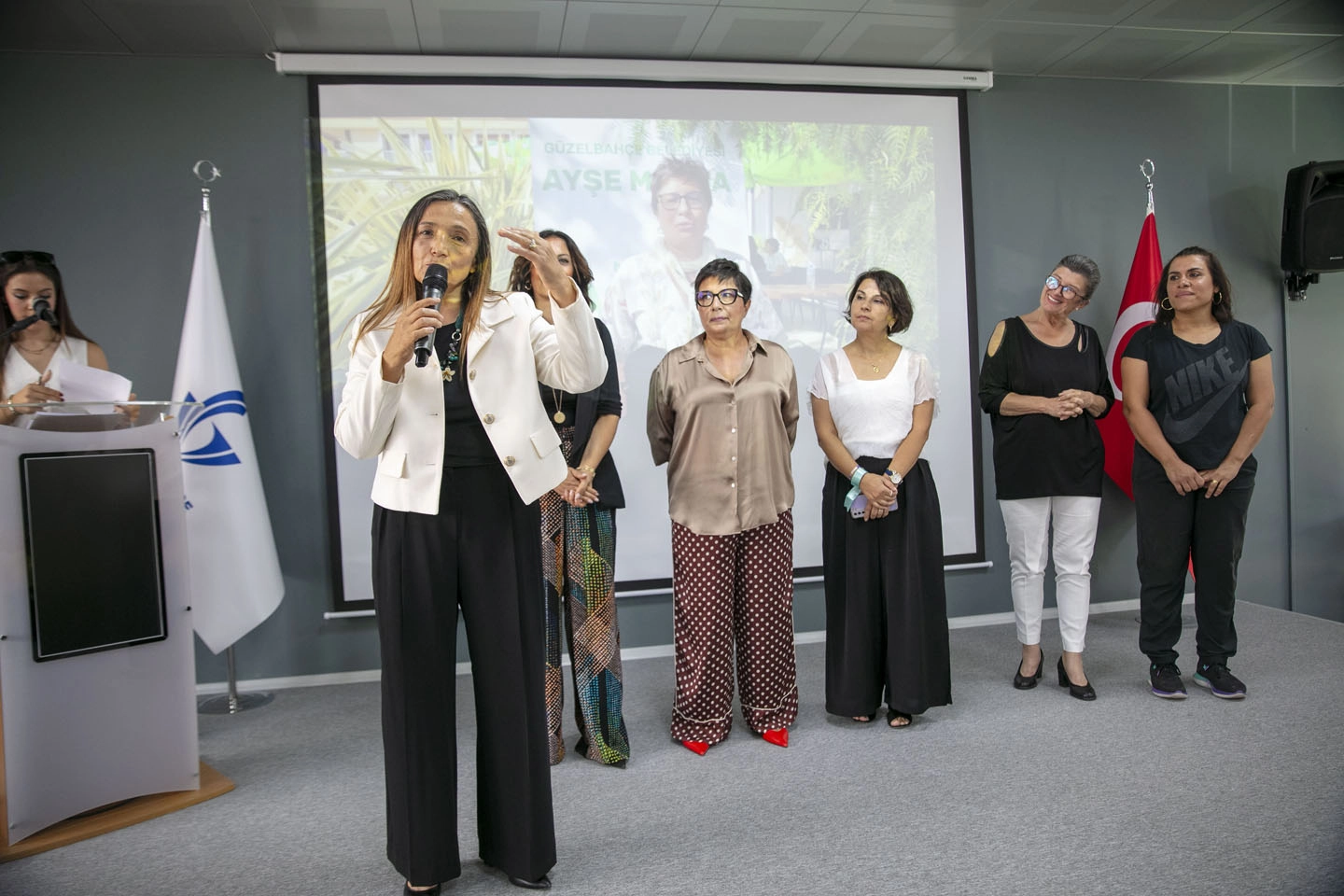 İzmir Güzelbahçe Belediyesi sağlıklı yaş alma merkezi