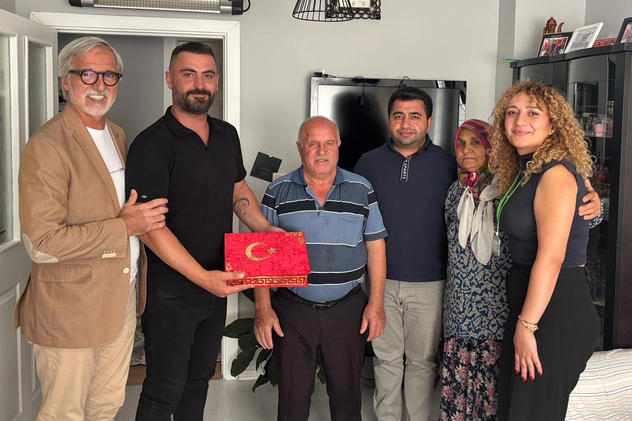 Kıbrıs Gazilerine İzmit Belediyesi’nden anlamlı ziyaret