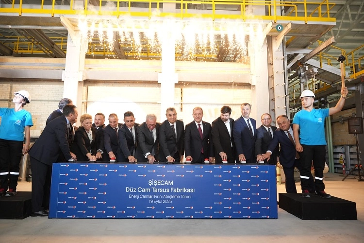 Şişecam’dan Tarsus’a yeni enerji camı hattı