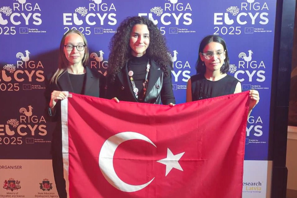 TED’li öğrenci Avrupa’da ‘Bilim’ ikincisi oldu