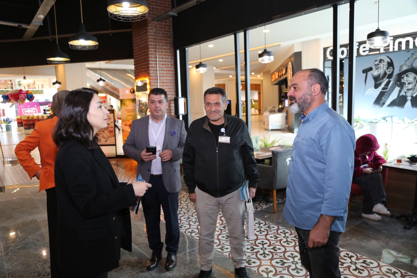 Erzurum’da işyerlerine ‘dumansız hava’ ziyareti