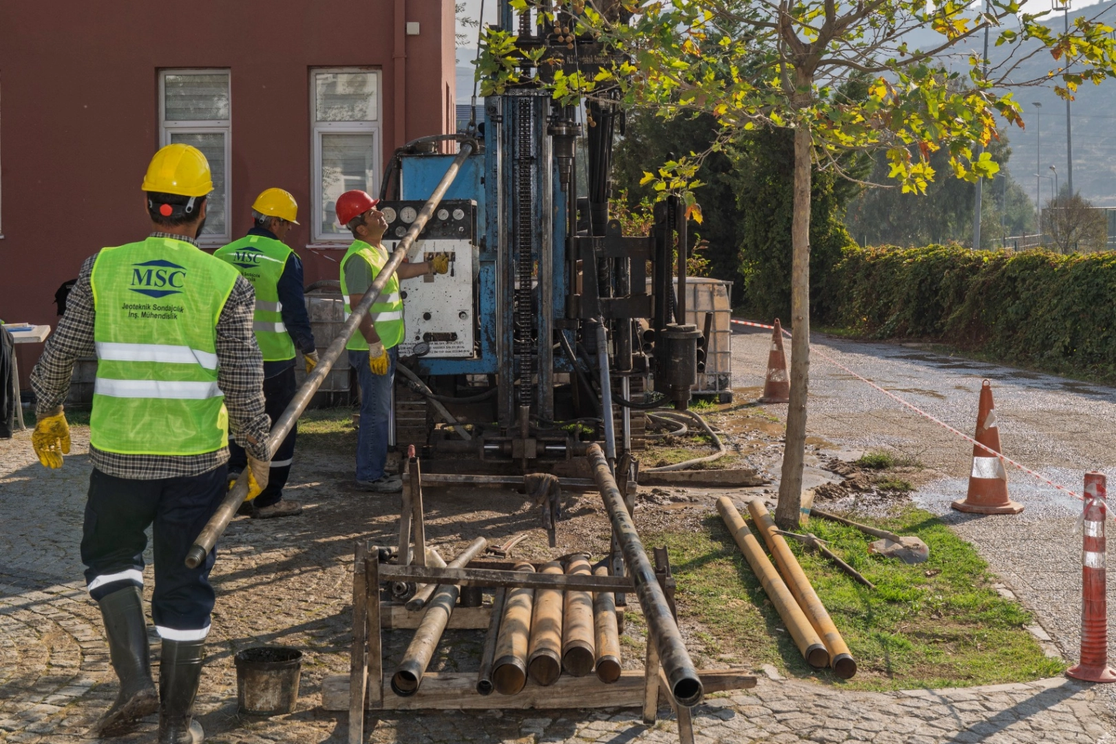 İzmir’de 2 bin hektarlık alanda zemin araştırması yapılacak