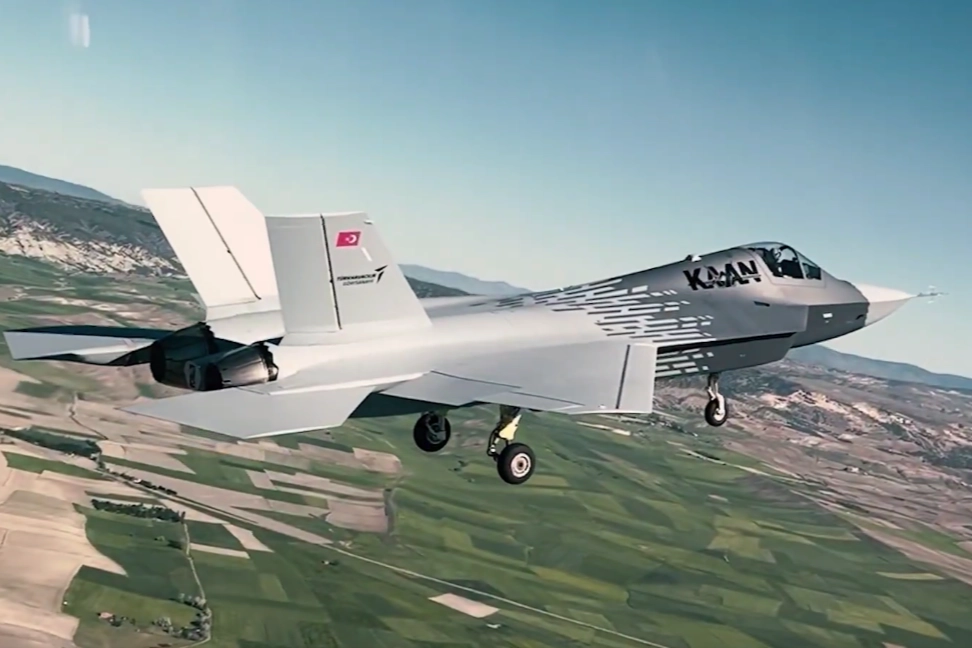 İletişim’den KAAN uçağı