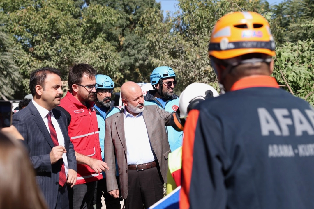 Kayseri Kocasinan’da öğrencilere afet eğitimi veriliyor