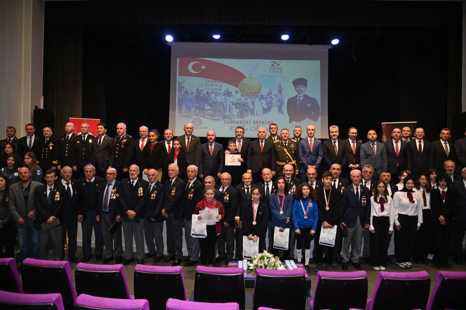 Trabzon’da Cumhuriyet coşkusu