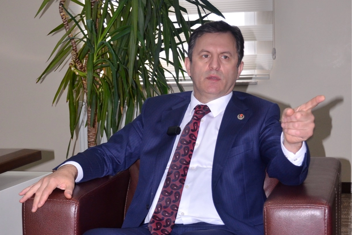 Yörükçüoğlu’ndan tarihi uyarı: Çin’le ticareti durdurun!