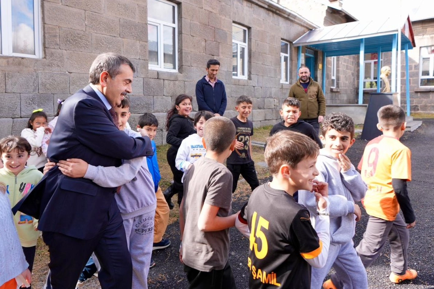 Bakan Tekin’den ‘ara tatil’ açıklaması: Henüz verilmiş bir karar yok!