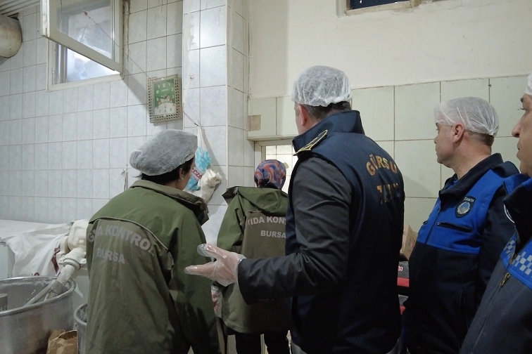 Bursa Gürsu Zabıtası’ndan hijyen denetimi