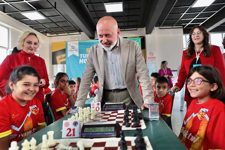 Kayseri Kocasinan’dan Satranç Türkiye Kupası