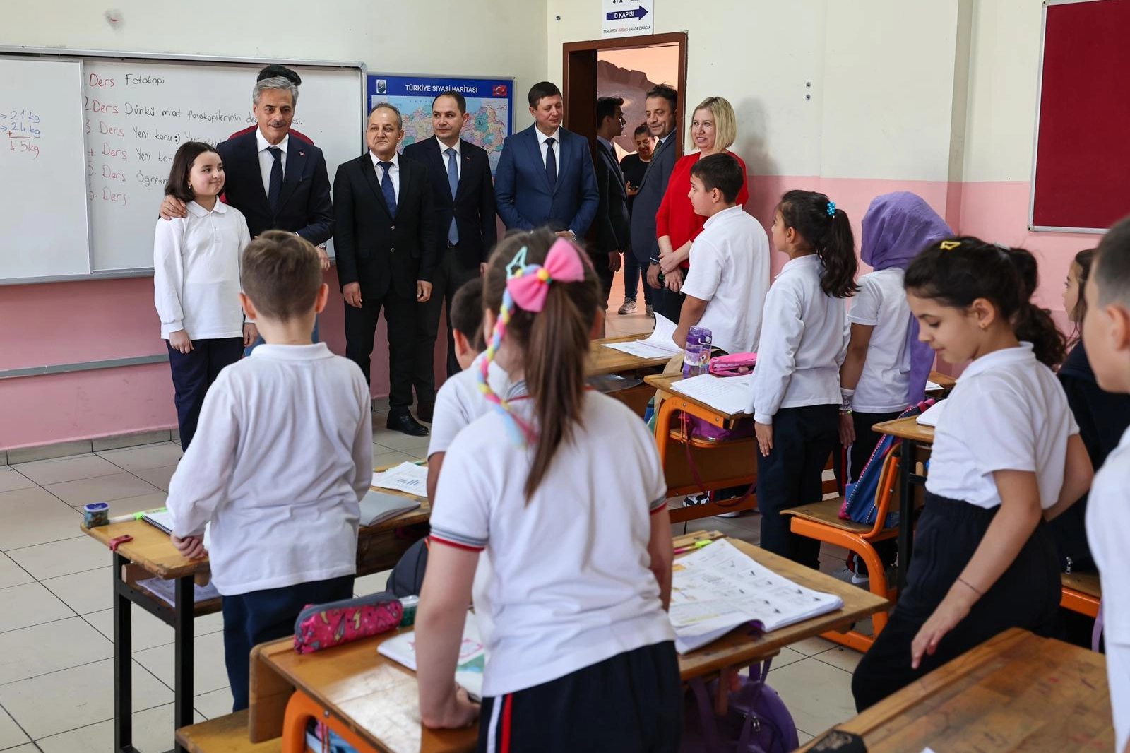 Minik Ravza arkadaşlarına verdiği ‘Yusuf Alemdar’ı getireceğim sözünü tuttu