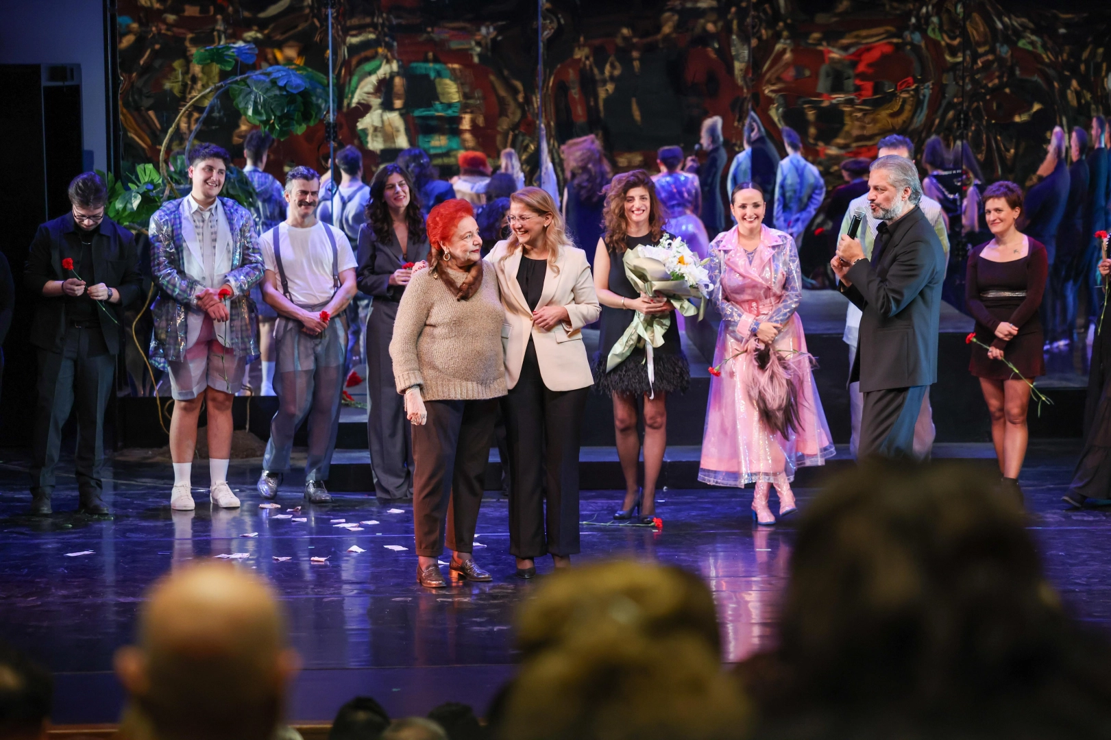 İstanbul Bakırköy’de “Çirkin”e görkemli gala