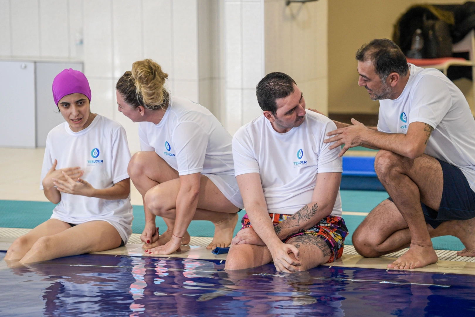 İzmir’de suyun iyileştirici gücüyle engeller aşılıyor