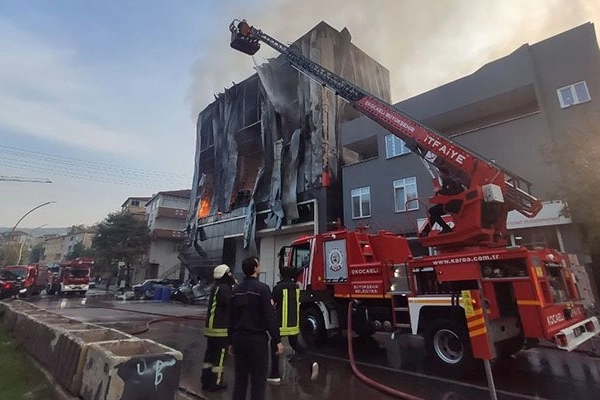 Dilovası’ndaki fabrika faciasında kritik belge… En riskli sınıfa ait ruhsat 2020’de verilmiş!