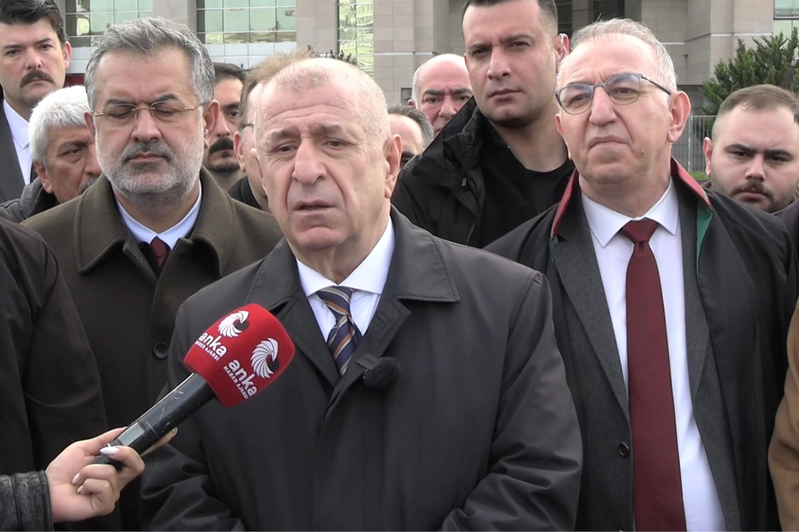 Ümit Özdağ’ın Cumhurbaşkanı’na hakaret davası beraat