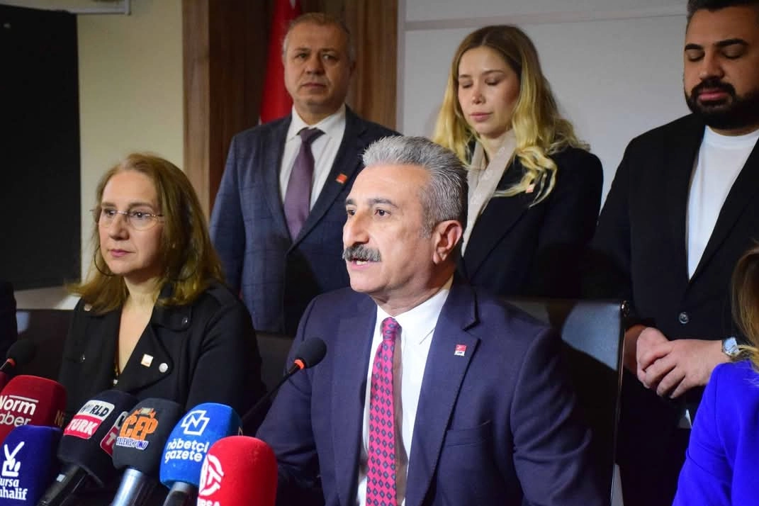 CHP Bursa’dan AK Parti’ye Bursa karnesi