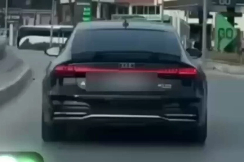 Gereği yapıldı… Yasa dışı çakara 414 bin TL ceza!