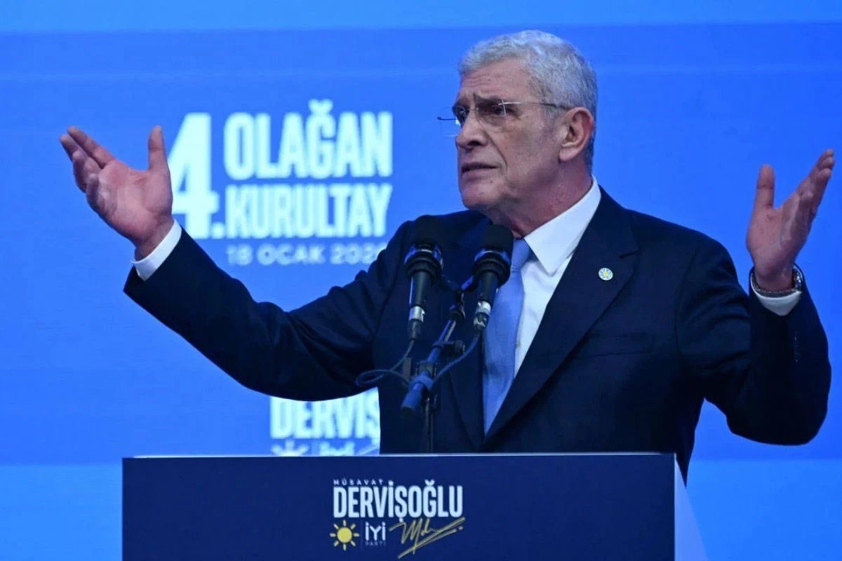 İYİ Parti’de Müsavat Dervişoğlu yeniden Genel Başkan seçildi