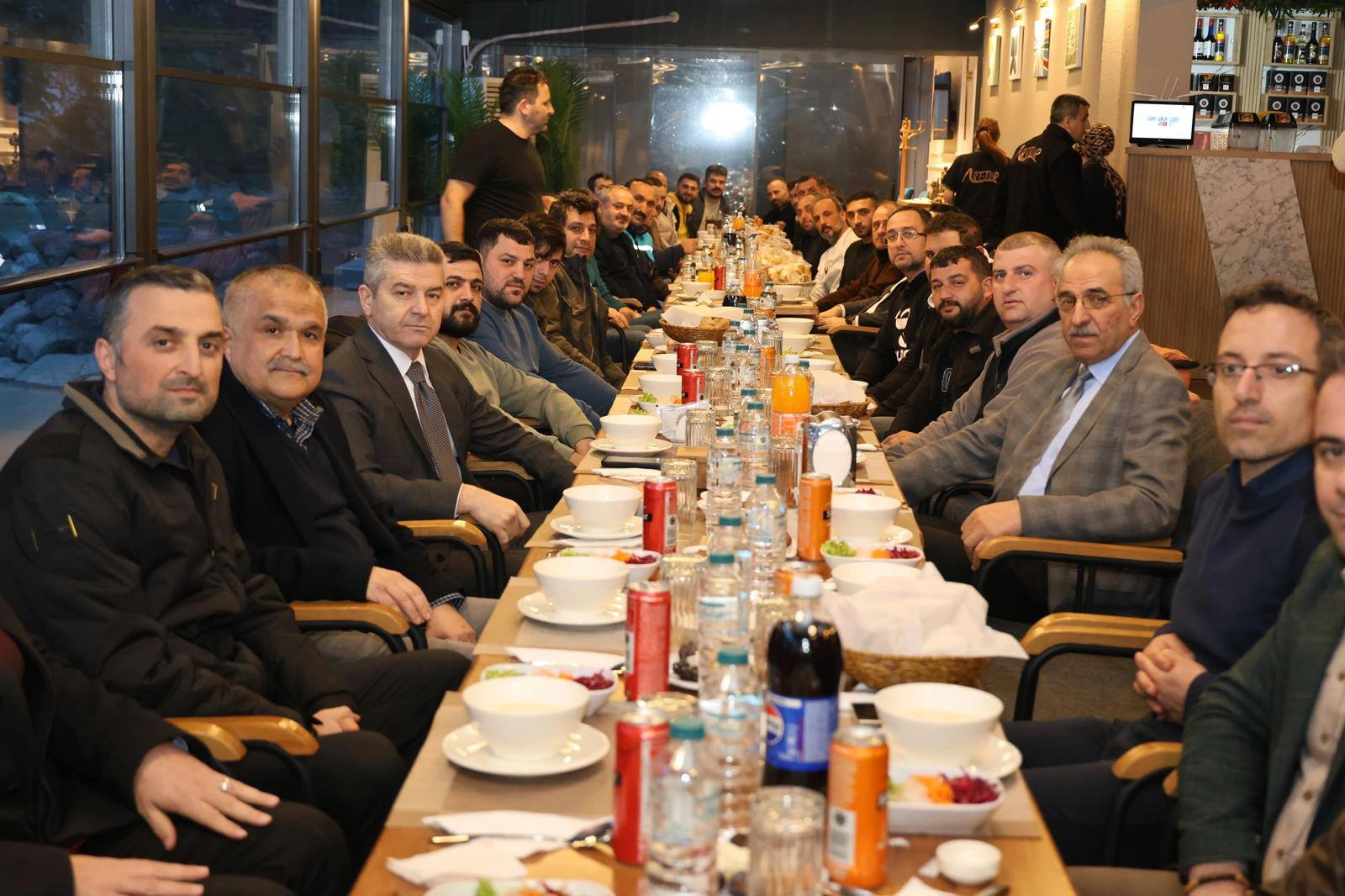 Artvin’de Vali Ergün, İl Özel İdaresi iftarında personeliyle  buluştu