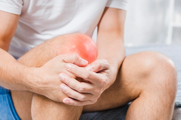 Diz ağrısını hafife almayın! Dizinizdeki ‘çıt’ sesi masum olmayabilir