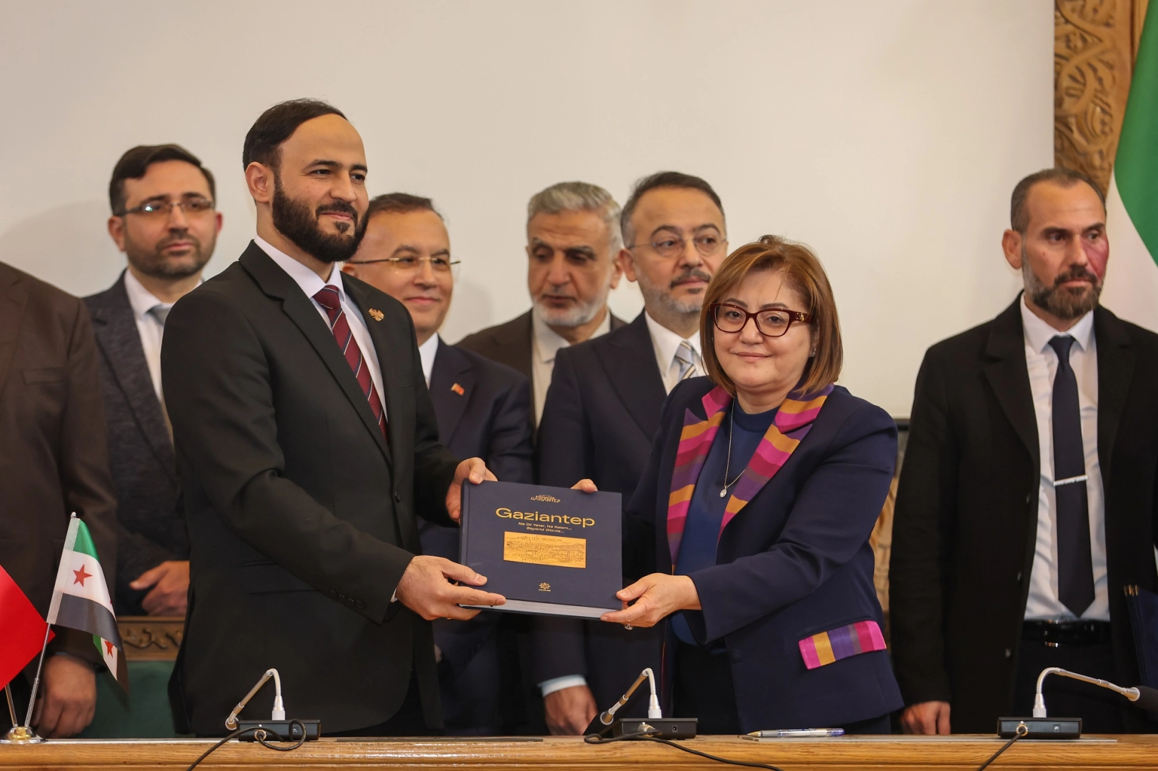 Gaziantep’ten Halep’e Kardeş Eli: Millet Bahçesi ve Otobüs Desteği