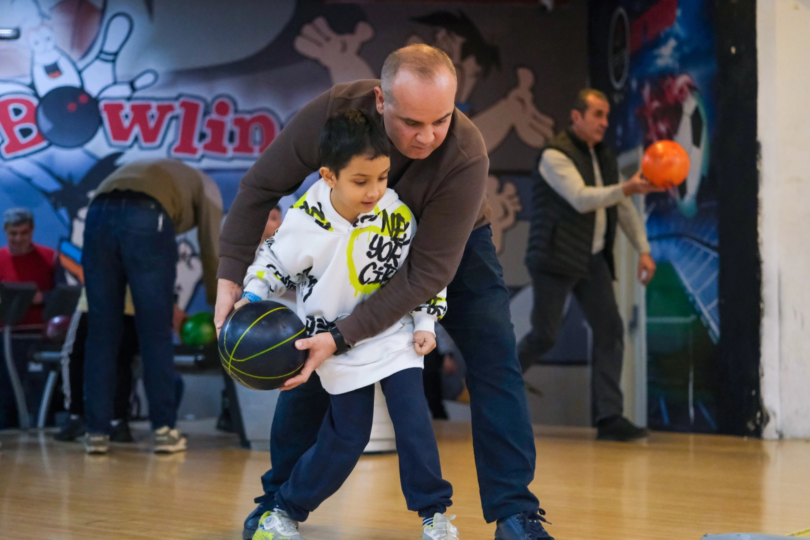 Kocaeli’nin Bilgievleri’nden baba-oğul bowling turnuvası