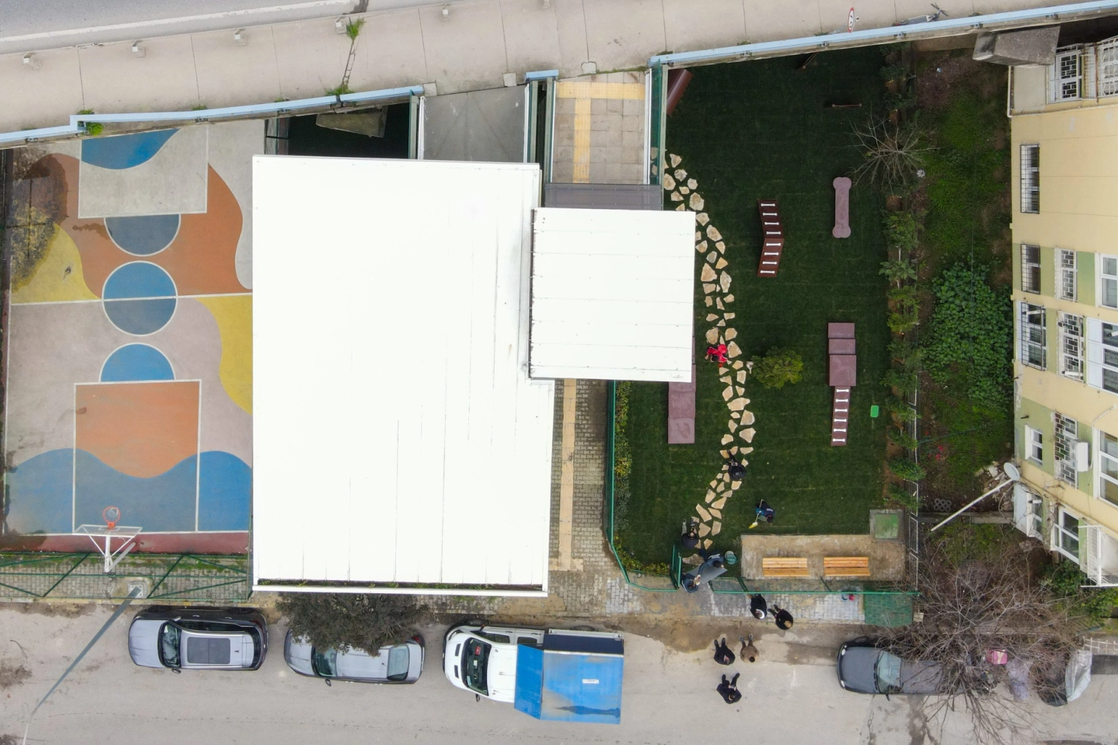 İstanbul Maltepe’de Can Dostlara Özel Pati Park Açıldı: Köpekler ve Kediler İçin Yeni Yaşam Alanı