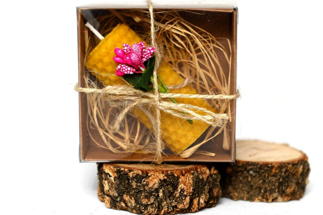 Muratpaşa’dan Kadınlar Günü’ne Özel Bal Mumu Atölyesi: Doğal Mum Yapımını Keşfedin